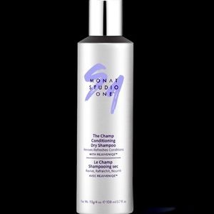 MONAT STUDIO ONE

CONDITIONING DRY SHAMPOO